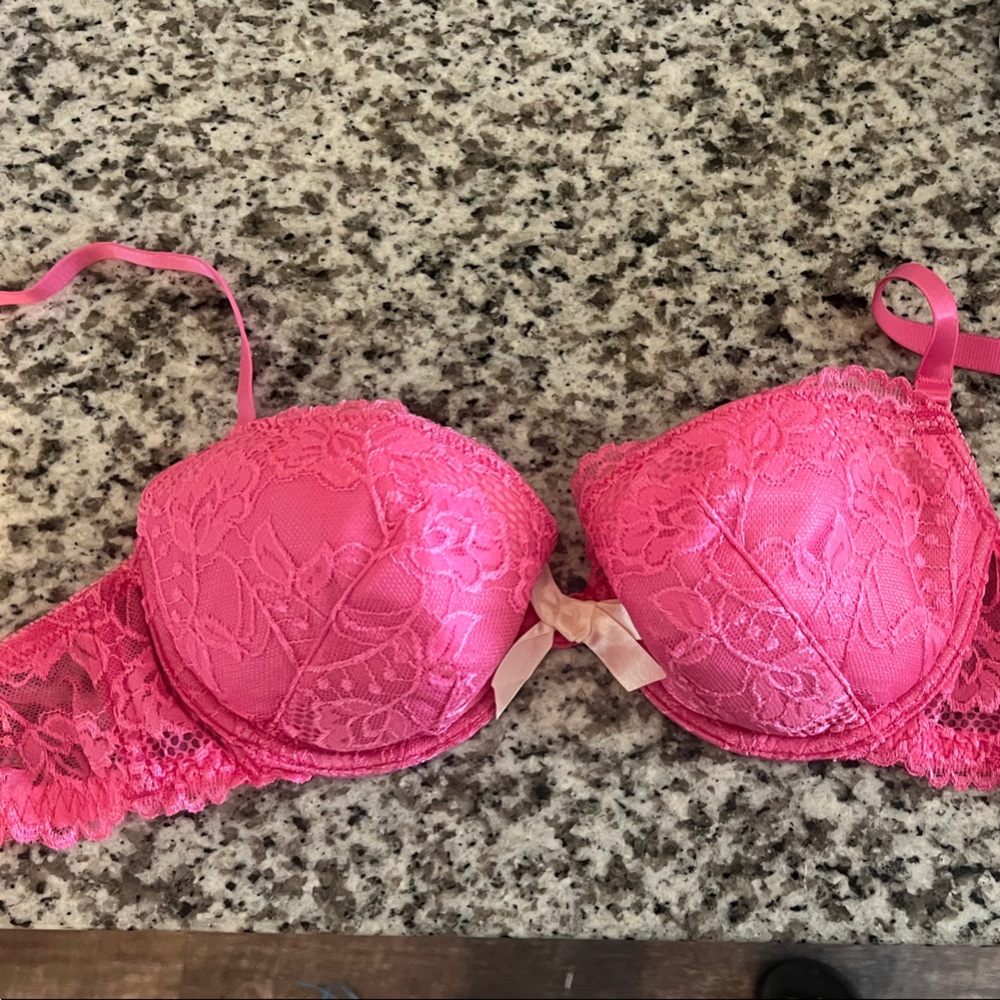 Vibrant Pink Lace Push-Up Bra